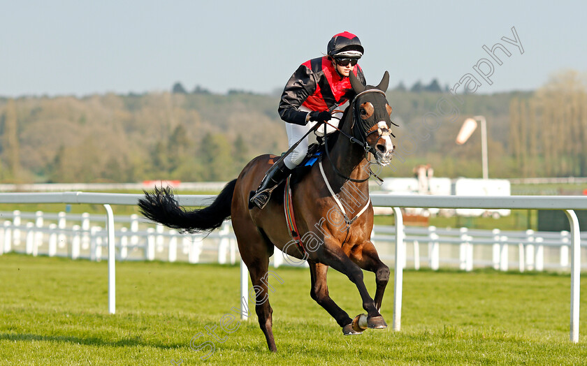 Miskin-0003 
 MISKIN (Katie James) wins The Bloor Homes Supporting Greatwood Charity Race Newbury 21 Apr 2018 - Pic Steven Cargill / Racingfotos.com