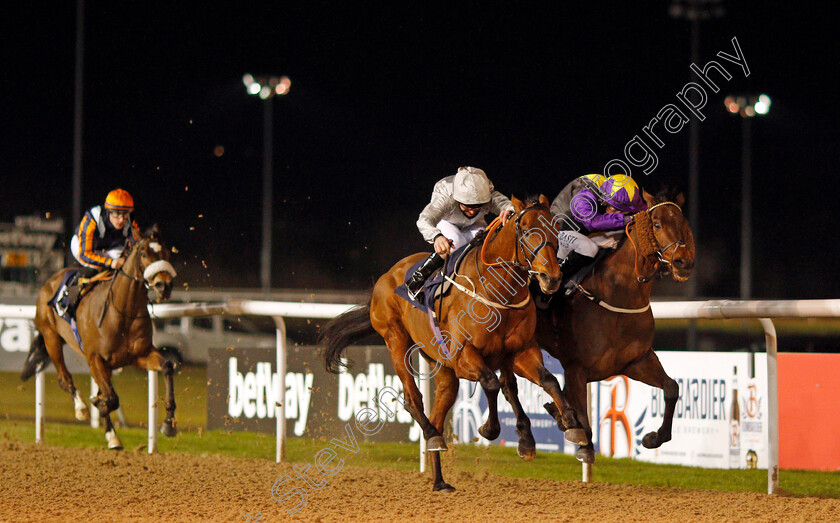 Mildenberger-0006 
 MILDENBERGER (centre, Joe Fanning) beats RAINBOW DREAMER (right) in The Betway Conditions Stakes
Wolverhampton 18 Jan 2021 - Pic Steven Cargill / Racingfotos.com