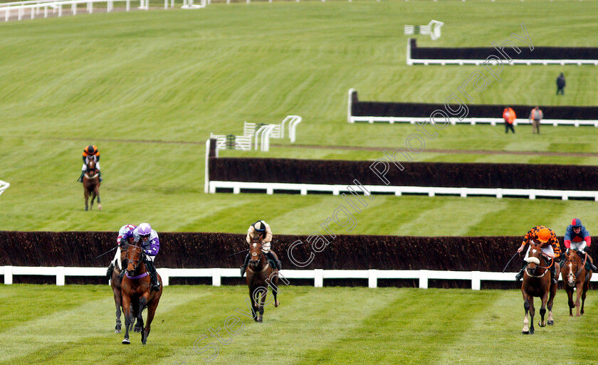 Sam-Cavallaro-0005 
 SAM CAVALLARO (Bryan Carver) wins The Cheltenham Club Open Hunters Chase
Cheltenham 3 May 2019 - Pic Steven Cargill / Racingfotos.com