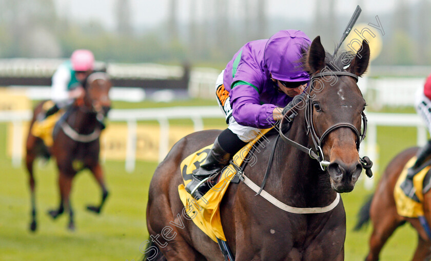 Dan s-Dream-0003 
 DAN'S DREAM (Silvestre De Sousa) wins The Dubai Duty Free Fred Darling Stakes Newbury 21 Apr 2018 - Pic Steven Cargill / Racingfotos.com