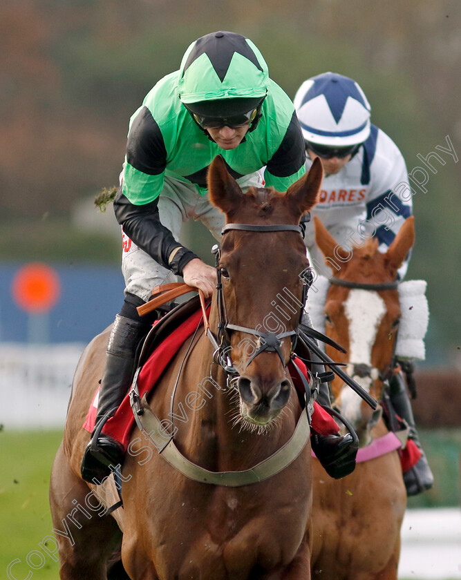 Kotmask-0001 
 KOTMASK (Caoilin Quinn)
Sandown 8 Dec 2023 - Pic Steven Cargill / Racingfotos.com