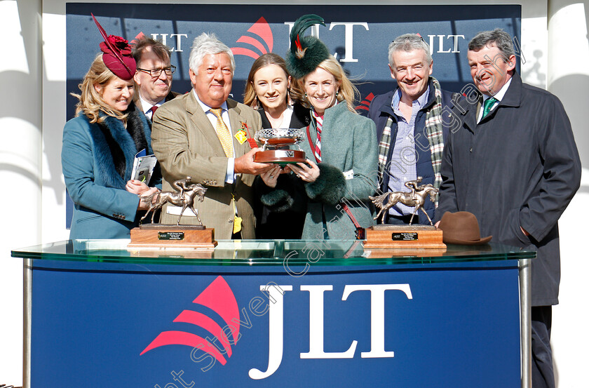 Shattered-Love-0010 
 Presentation to Michael O'Leary and family for The JLT Novices Chase won by SHATTERED LOVE Cheltenham 15 Mar 2018 - Pic Steven Cargill / Racingfotos.com