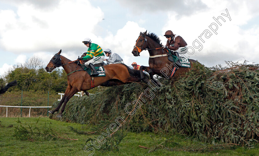 Any-Second-Now-and-Domaine-de-L Isle-0001 
 ANY SECOND NOW (Mark Walsh) with DOMAINE DE L'ISLE (right) in the Randox Grand National 
Aintree 9 Apr 2022 - Pic Steven Cargill / Racingfotos.com