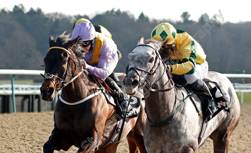 Lord-Riddiford-w0004 
 LORD RIDDIFORD (right, Jason Hart) beats MOSS GILL (left) in The Betway Hever Sprint Stakes
Lingfield 27 Feb 2021 - Pic Steven Cargill / Racingfotos.com