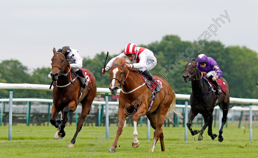 Electric-Storm-0006 
 ELECTRIC STORM (Daniel Tudhope) beats SOPHIA'S STARLIGHT (left) in The EBF British Stallion Studs Cecil Frail Stakes
Haydock 24 May 2024 - Pic Steven Cargill / Racingfotos.com