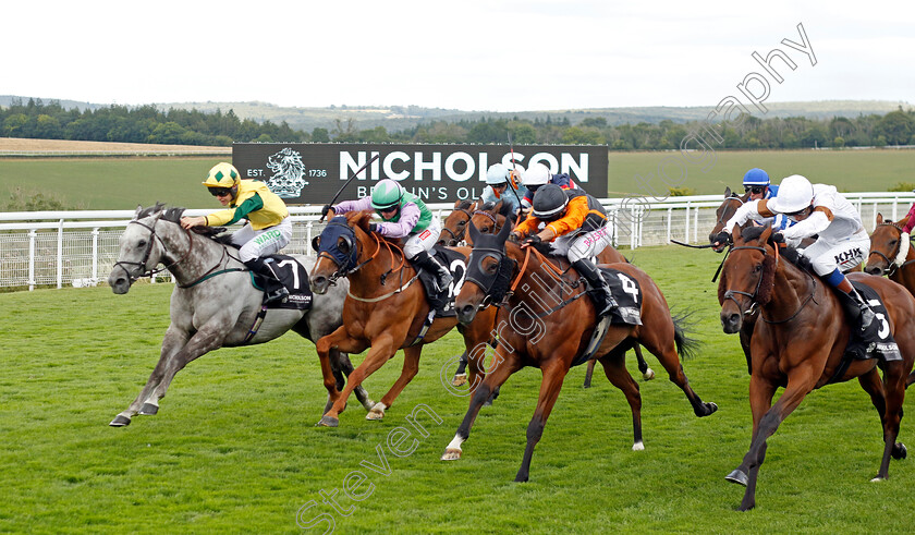 Lord-Riddiford-0004 
 LORD RIDDIFORD (left, Jason Hart) beats LIHOU (2nd left) NIGHT ON EARTH (2nd right) and DUSKY LORD (right) in The Nicholson Gin Handicap
Goodwood 26 Jul 2022 - Pic Steven Cargill / Racingfotos.com