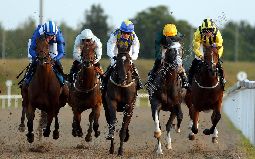 Battle-Of-Waterloo-0005 
 BATTLE OF WATERLOO (centre, Cieren Fallon) beats CHATHAM HOUSE (2nd right) SHAWAAHEQ (left) INDIAN SOUNDS (2nd left) and SELF ASSESSMENT (right) in The Gentlemen's Day Handicap
Chelmsford 23 Jul 2019 - Pic Steven Cargill / Racingfotos.com