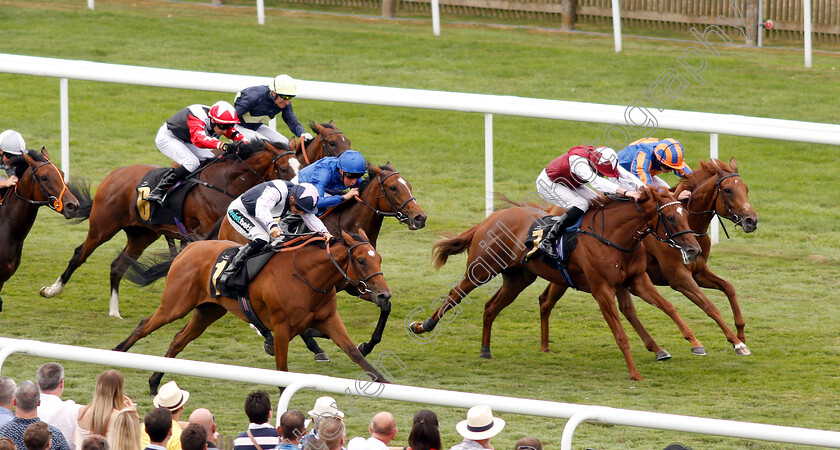 Antonia-De-Vega-0001 
 ANTONIA DE VEGA (left, Harry Bentley) beats NEW JAZZ (centre) and ZAGITOVA (right) in The Rossdales British EBF Maiden Fillies Stakes
Newmarket 14 Jul 2018 - Pic Steven Cargill / Racingfotos.com