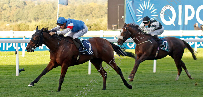 Carrytheone-0001 
 CARRYTHEONE (Christophe Soumillon) wins The Balmoral Handicap
Ascot 19 Oct 2024 - Pic Steven Cargill / Racingfotos.com