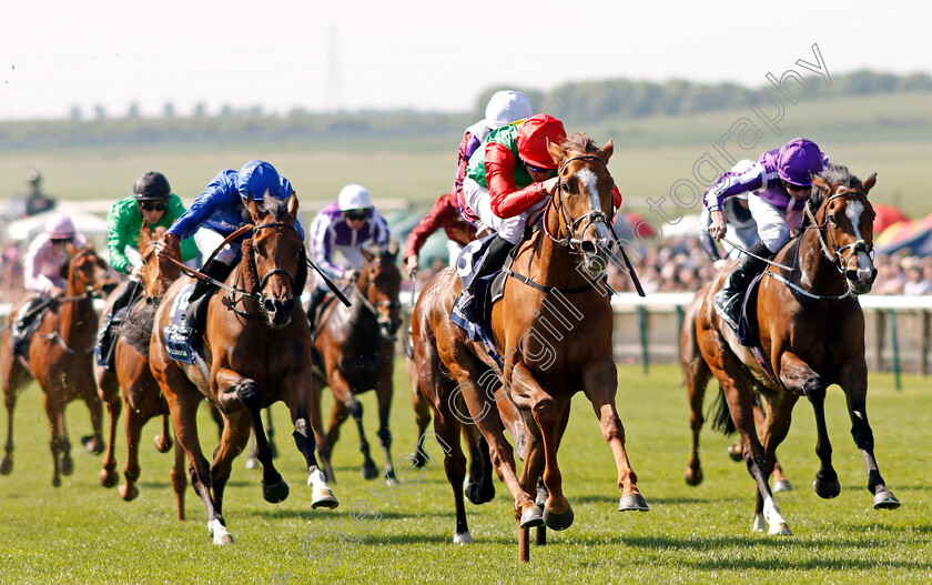 Billesdon-Brook-0007 
 BILLESDON BROOK (Sean Levey) wins The Qipco 1000 Guineas Stakes Newmarket 6 May 2018 - Pic Steven Cargill / Racingfotos.com