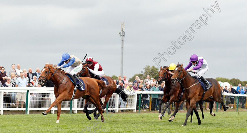 Felix-0002 
 FELIX (Jamie Spencer) beats GREEK KODIAC (right) in The British Stallion Studs EBF Novice Stakes
Yarmouth 20 Sep 2018 - Pic Steven Cargill / Racingfotos.com