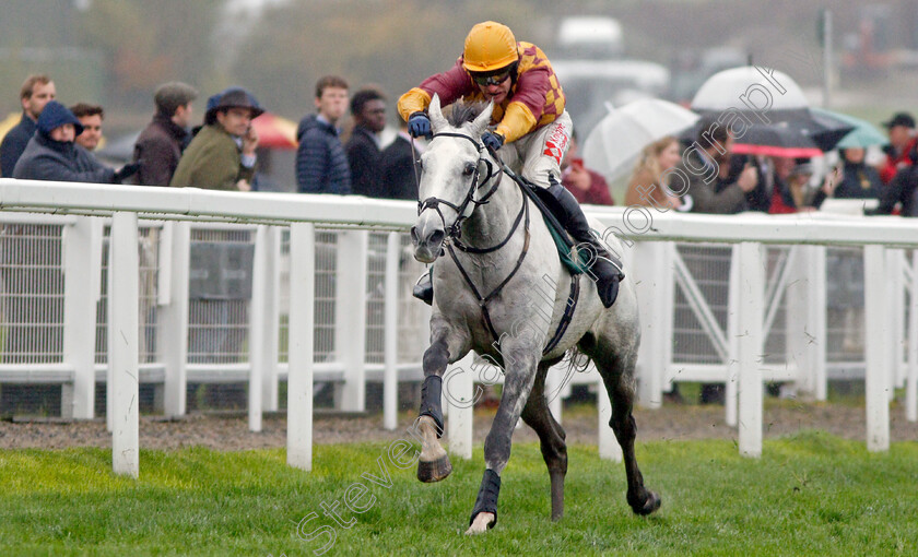 Ramses-De-Teillee-0004 
 RAMSES DE TEILLEE (Tom Scudamore) wins The Randox Health Novices Hurdle
Cheltenham 26 Oct 2019 - Pic Steven Cargill / Racingfotos.com