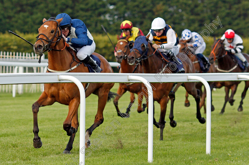 Lovers -Gait-0003 
 LOVERS' GAIT (Liam Keniry) wins The visitbath.co.uk Handicap
Bath 18 Jul 2020 - Pic Steven Cargill / Racingfotos.com