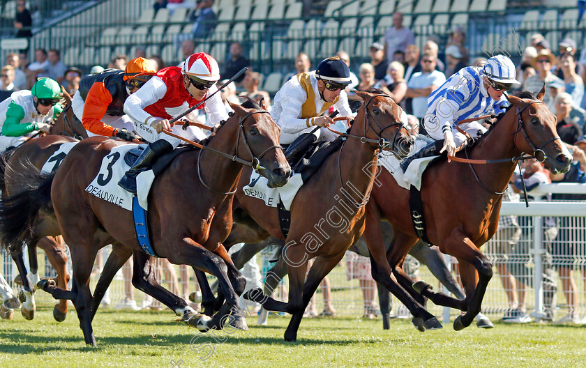 Ocean-Vision-0004 
 OCEAN VISION (left, Maxime Guyon) beats KOKACHIN (centre) and VICIOUS HARRY (right) in The Prix de la Vallee d'Auge
Deauville 6 Aug 2022 - Pic Steven Cargill / Racingfotos.com