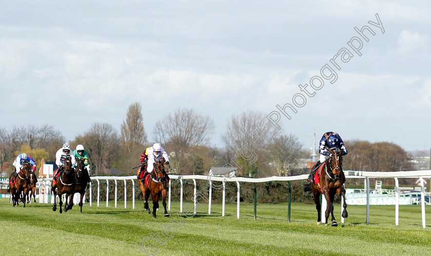 Dysart-Enos-0009 
 DYSART ENOS (Paddy Brennan) wins The Goffs Uk Nickel Coin Mares Standard Open National Hunt Flat Race
Aintree 13 Apr 2023 - Pic Steven Cargill / Racingfotos.com