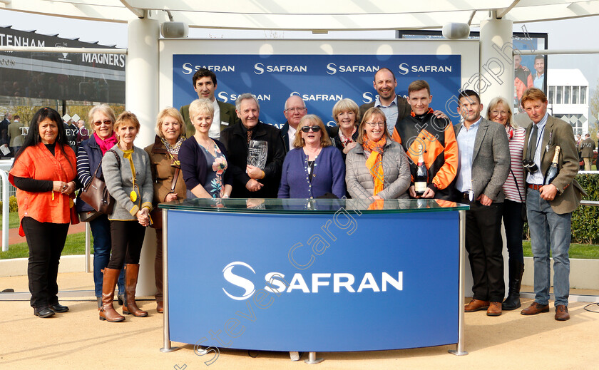 Tobefair-0008 
 Presentation to the Down The Quay Club and Tom Bellamy for The Safran Landing Systems Handicap Hurdle won by TOBEFAIR
Cheltenham 17 Apr 2019 - Pic Steven Cargill / Racingfotos.com