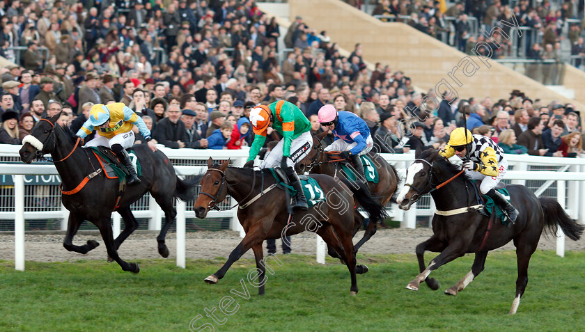 The-Glancing-Queen-0001 
 THE GLANCING QUEEN (right, Wayne Hutchinson) beats ROYAL ILLUSION (centre) and MEGA YEATS (left) in The Karndean Mares Standard Open National Hunt Flat Race
Cheltenham 17 Nov 2018 - Pic Steven Cargill / Racingfotos.com