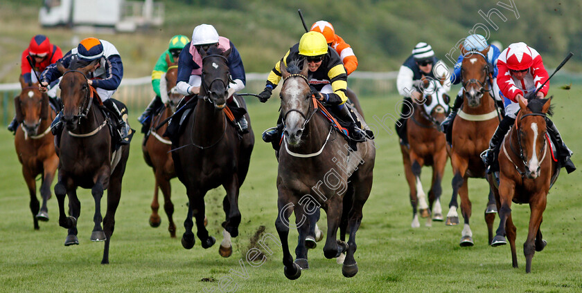 Gentleman-At-Arms-0001 
 GENTLEMAN AT ARMS (Jim Crowley) wins The Dave Gee 50th Birthday Handicap
Nottingham 10 Aug 2021 - Pic Steven Cargill / Racingfotos.com