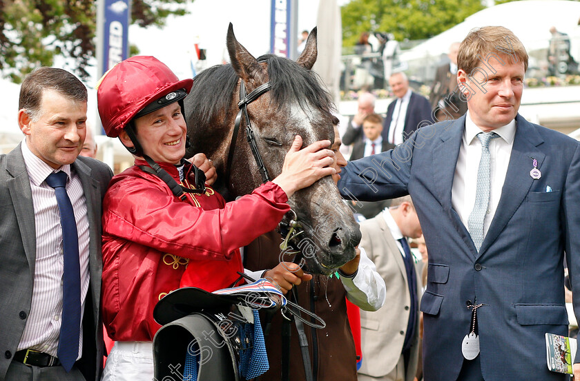 Roaring-Lion-0013 
 ROARING LION (Oisin Murphy) with David Redvers after The Betfred Dante Stakes York 17 May 2018 - Pic Steven Cargill / Racingfotos.com