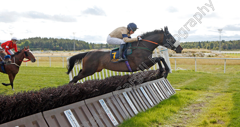 Al-Zaraqaan-0003 
 AL ZARAQAAN (Gavin Sheehan) wins The H.M. Drottningens Pris 
Bro Park, Sweden 18 Sep 2022 - Pic Steven Cargill / Racingfotos.com