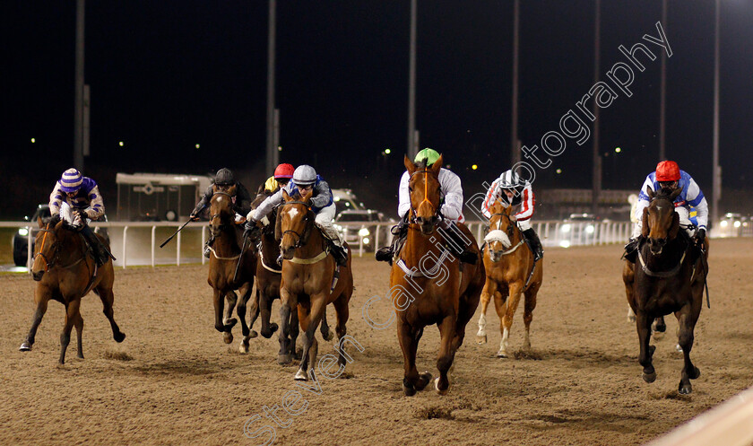 Pilot-Wings-0001 
 PILOT WINGS (centre, Elisha Whittington) wins The tote.co.uk Free Streaming Every UK Race Handicap
Chelmsford 14 Jan 2021 - Pic Steven Cargill / Racingfotos.com