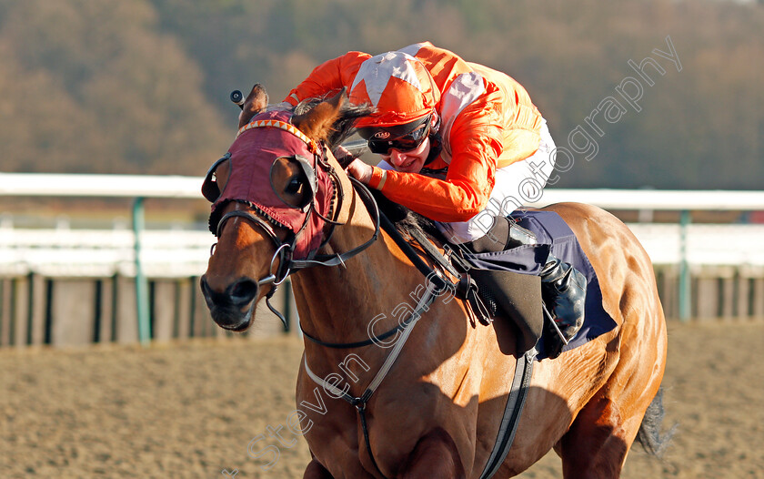 Goring-0002 
 GORING (Charles Bishop) wins The Play Starburst Slot At sunbets.co.uk/vegas Handicap Lingfield 24 Feb 2018 - Pic Steven Cargill / Racingfotos.com