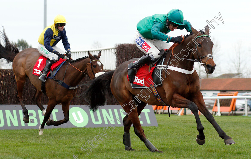 Top-Notch-0004 
 TOP NOTCH (Daryl Jacob) wins The 32Red Casino Chase
Kempton 12 Jan 2019 - Pic Steven Cargill / Racingfotos.com