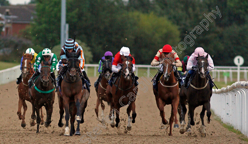 Recuerdame-0002 
 RECUERDAME (left, Hollie Doyle) beats FREEDOM AND WHEAT (right) in The Sky Sports Racing HD Virgin 535 Handicap
Wolverhampton 31 Jul 2020 - Pic Steven Cargill / Racingfotos.com