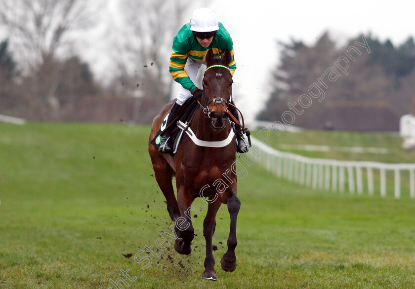 Rathhill-0001 
 RATHHILL (Barry Geraghty)
Sandown 5 Jan 2019 - Pic Steven Cargill / Racingfotos.com