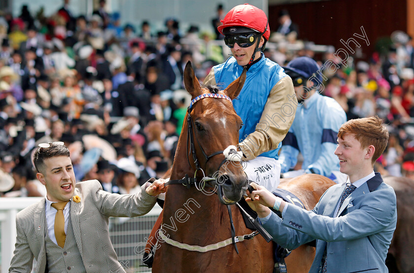 Shareholder-0004 
 SHAREHOLDER (James Doyle) winner of The Norfolk Stakes
Royal Ascot 20 Jun 2024 - Pic Steven Cargill / Racingfotos.com