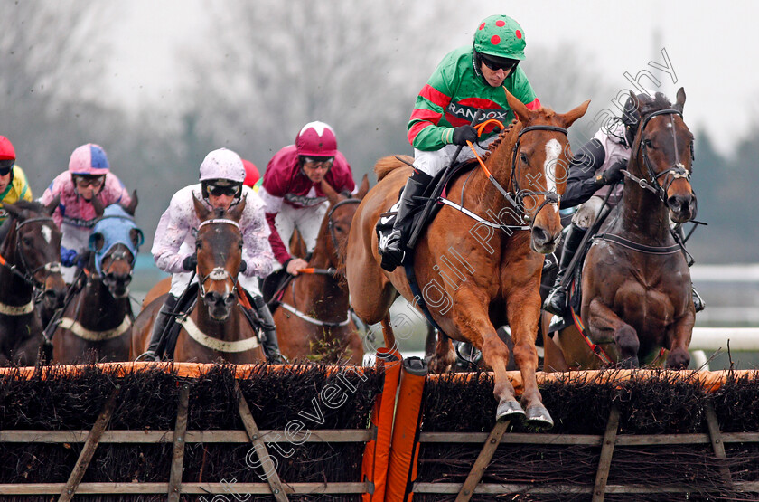 Ornua-0001 
 ORNUA (Noel Fehily) Aintree 13 Apr 2018 - Pic Steven Cargill / Racingfotos.com