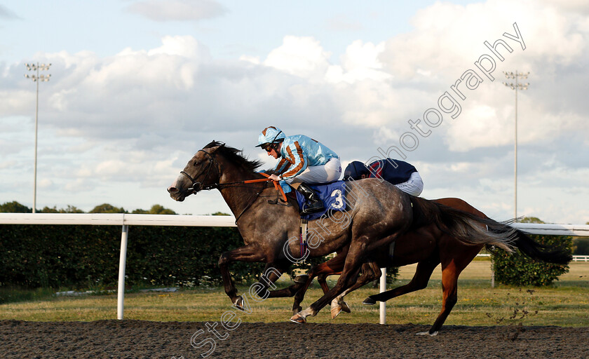 Garbanzo-0004 
 GARBANZO (Liam Keniry) wins The Matchbook Betting Podcast Handicap
Kempton 7 Aug 2019 - Pic Steven Cargill / Racingfotos.com