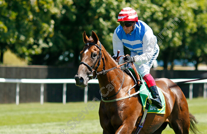 Knightswood 
 KNIGHTSWOOD (Frankie Dettori)
Newmarket 8 Jul 2022 - Pic Steven Cargill / Racingfotos.com