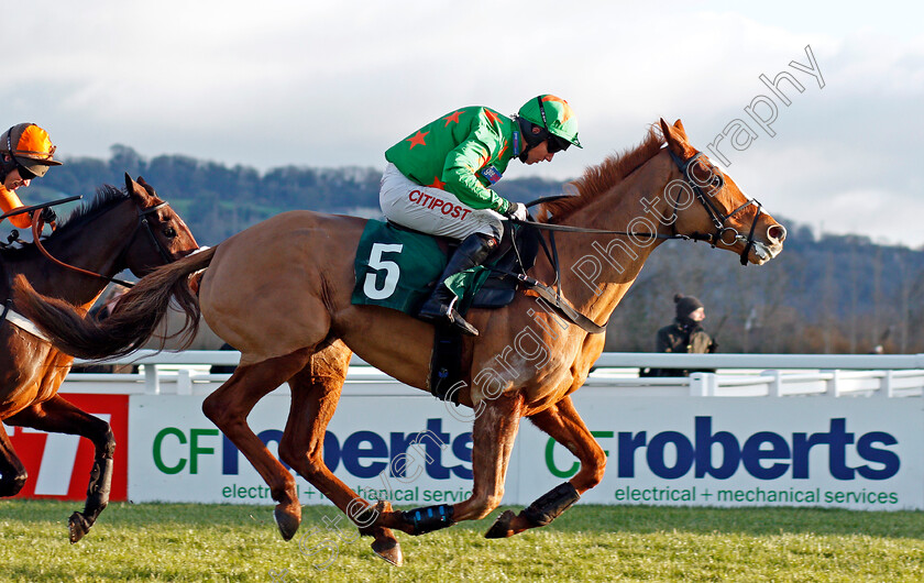 Ms-Parfois-0004 
 MS PARFOIS (Noel Fehily) wins The CF Roberts Electrical & Mechanical Services Mares Handicap Chase Cheltenham 15 Dec 2017 - Pic Steven Cargill / Racingfotos.com