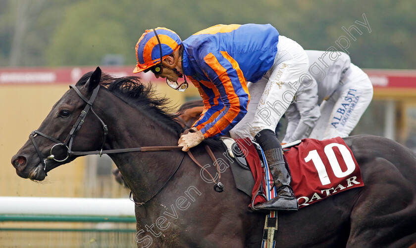 Camille-Pissarro-0002 
 CAMILLE PISSARRO (Christophe Soumillon) wins The Qatar Prix Jean-Luc Lagadere
Longchamp 6 Oct 2024 - Pic Steven Cargill / Racingfotos.com