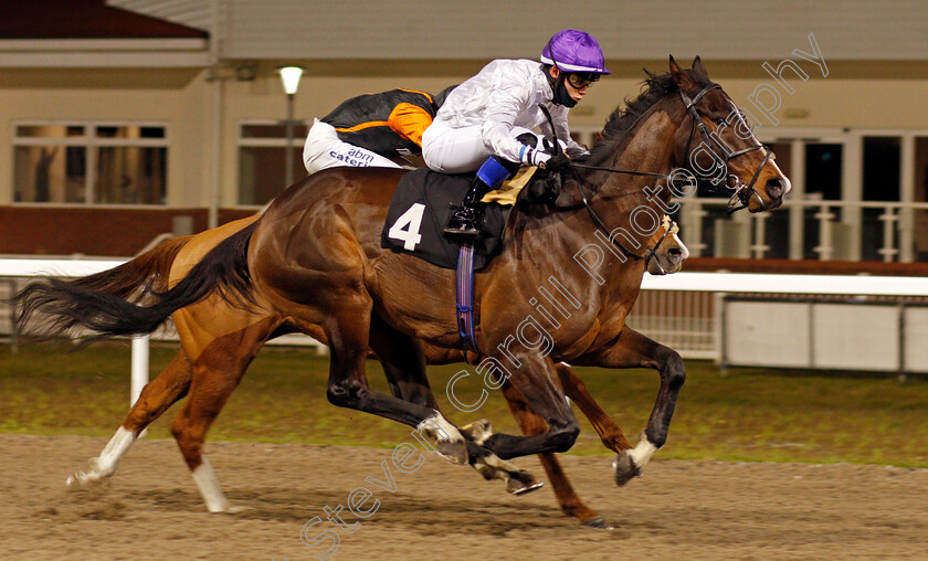 Show-Me-A-Sunset-0004 
 SHOW ME A SUNSET (Benoit de la Sayette) wins The CCR Novice Stakes
Chelmsford 22 Jan 2021 - Pic Steven Cargill / Racingfotos.com