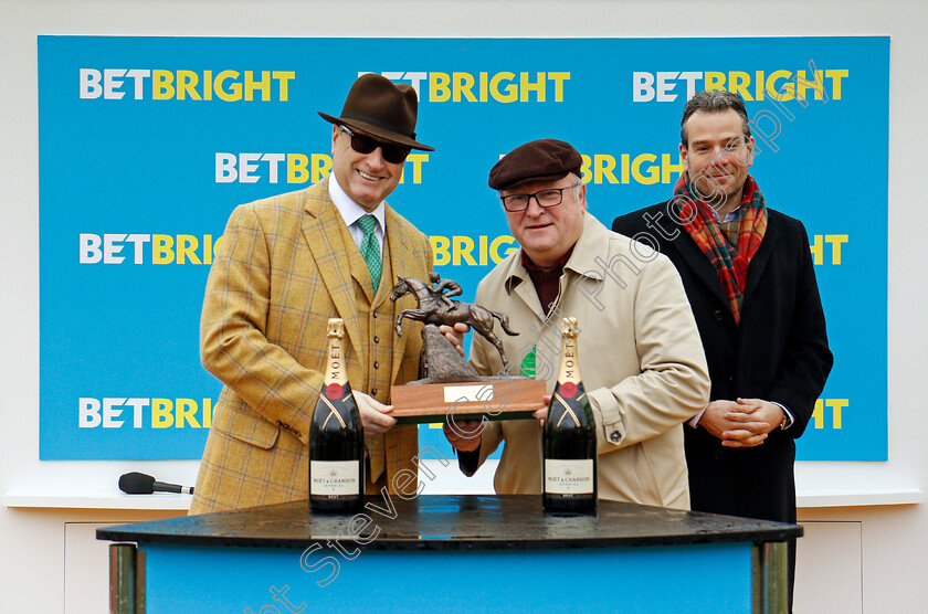 Definitly-Red-0007 
 Presentation to Phil Martin by Rich Ricci for The BetBright Trial Cotswold Chase won by DEFINITLY RED Cheltenham 27 Jan 2018 - Pic Steven Cargill / Racingfotos.com