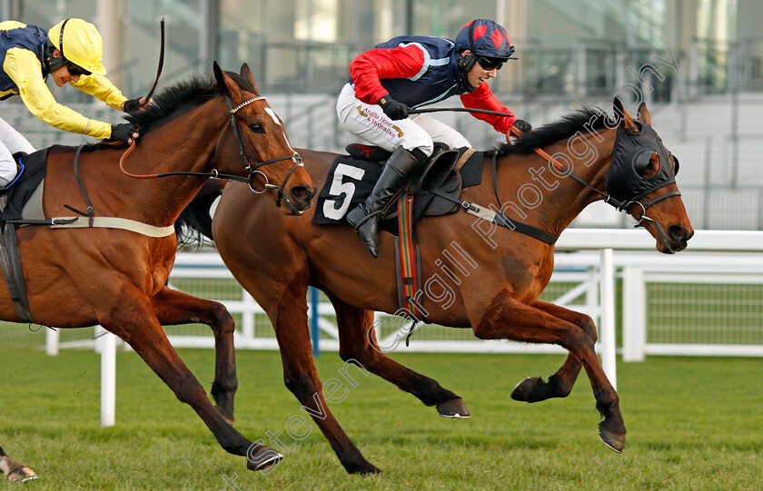 J ai-Froid-0005 
 J'AI FROID (Max Kendrick) beats FAWSLEY SPIRIT (left) in The Ascot Racecourse Supports Berkshire Vision Handicap Hurdle
Ascot 20 Feb 2021 - Pic Steven Cargill / Racingfotos.com