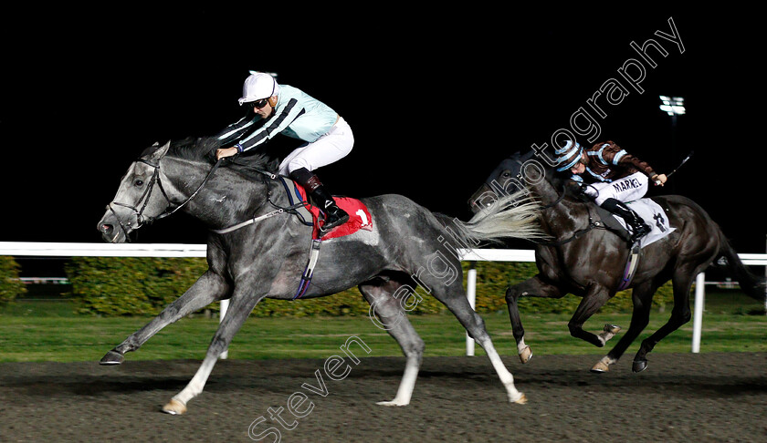 Envoy-0002 
 ENVOY (Ryan Tate) wins The 32Red Handicap
Kempton 27 Sep 2018 - Pic Steven Cargill / Racingfotos.com