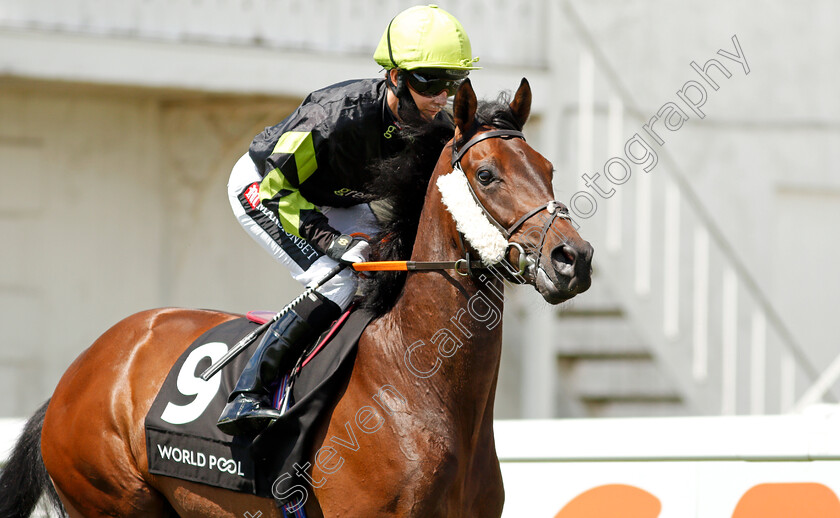 Solent-Gateway-0002 
 SOLENT GATEWAY (Hayley Turner) winner of The World Pool At The Tote Handicap
Epsom 5 Jun 2021 - Pic Steven Cargill / Racingfotos.com