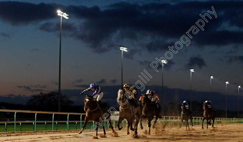 Bond-Angel-0001 
 BOND ANGEL (grey, Clifford Lee) beats ELIXSOFT (left) in The Bombardier March To Your Own Drum Handicap
Southwell 15 Jan 2020 - Pic Steven Cargill / Racingfotos.com