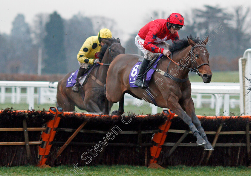 Lord-Getaway-0001 
 LORD GETAWAY (Leighton Aspell) Ascot 20 Jan 2018 - Pic Steven Cargill / Racingfotos.com