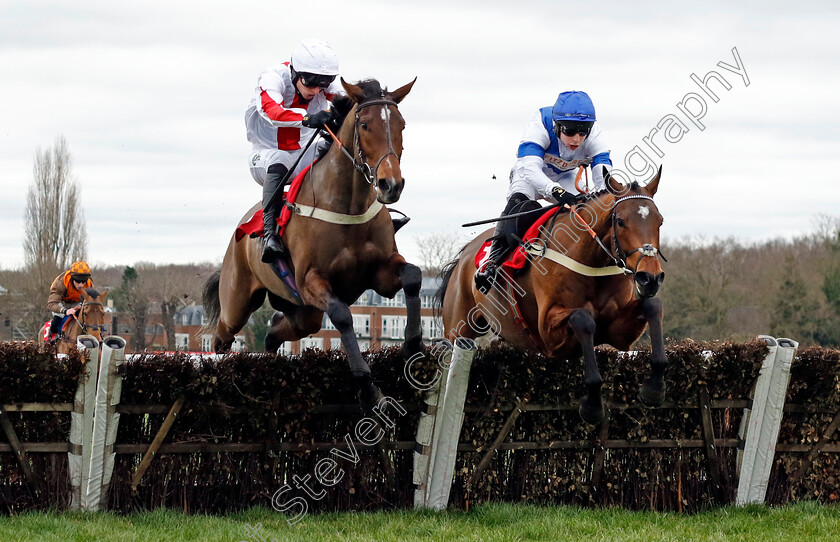 Peking-Opera-0001 
 PEKING OPERA (left, Niall Houlihan) beats THE GOOD DOCTOR (right) in The Virgin Bet Daily Extra Places Novices Hurdle
Sandown 3 Feb 2024 - Pic Steven Cargill / Racingfotos.com