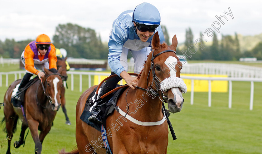 Clifton-Bay-0002 
 CLIFTON BAY (Willam Carver) wins The Jebel Ali Racecourse EBF Maiden Fillies Stakes
Newbury 27 Jul 2023 - Pic Steven Cargill / Racingfotos.com