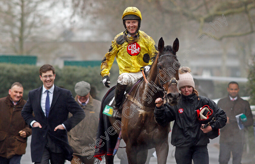 Acting-Lass-0007 
 ACTING LASS (Noel Fehily) with trainer Harry Fry after The Bet365 Handicap Chase Ascot 20 Jan 2018 - Pic Steven Cargill / Racingfotos.com