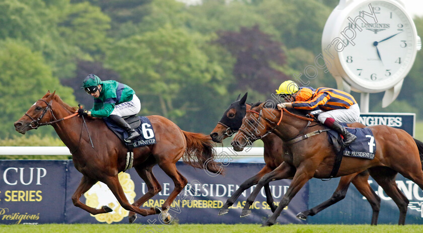 Metropolitan-0004 
 METROPOLITAN (A Pouchin) beats DANCING GEMINI (right) in The Emirates Poule d'Essai des Poulains
Longchamp 12 May 2024 - Pic Steven Cargill / Racingfotos.com