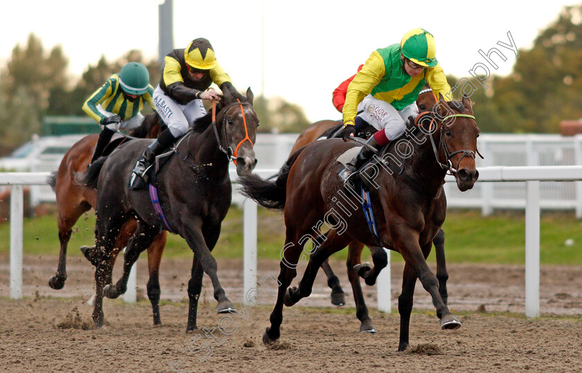 Eagles-Dare-0001 
 EAGLES DARE (Oisin Murphy) wins The tote Placepot Your First Bet Nursery
Chelmsford 15 Oct 2020 - Pic Steven Cargill / Racingfotos.com