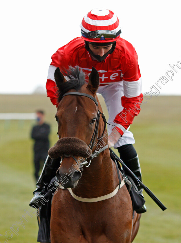 Fountain-Cross-0001 
 FOUNTAIN CROSS (Rossa Ryan)
Newmarket 2 May 2021 - Pic Steven Cargill / Racingfotos.com