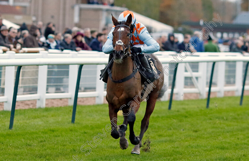 Rula-Bula-0002 
 RULA BULA (Jonjo O'Neill) wins The David Nicholson Memorial Mares Open National Hunt Flat Race
Warwick 22 Nov 2023 - Pic Steven Cargill / Racingfotos.com