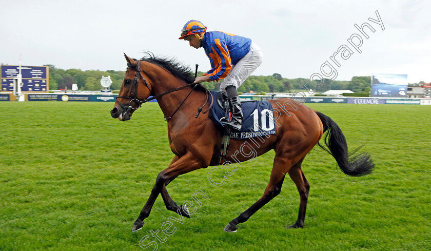 Henry-Longfellow-0002 
 HENRY LONGFELLOW (Ryan Moore)
Longchamp 12 May 2024 - Pic Steven Cargill / Racingfotos.com